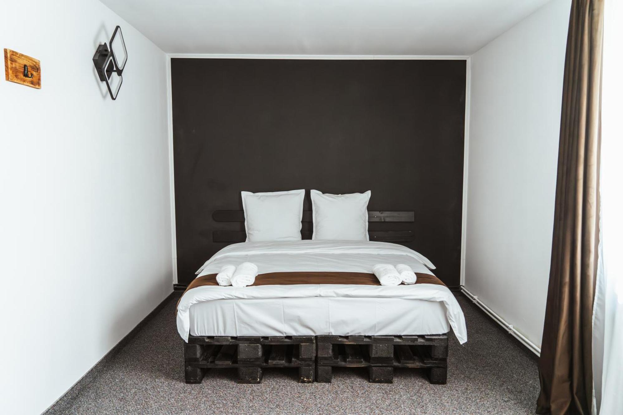 Casa Rosu Hotel Cluj-Napoca Luaran gambar